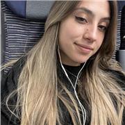 Studentessa universitaria per ripetizioni di inglese